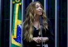 Erika Hilton ironiza atrito no PL e diz que Michelle percebeu ‘ameaça’