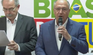 Equipe de Lula sugere revogação ou revisão de 61 atos de Bolsonaro