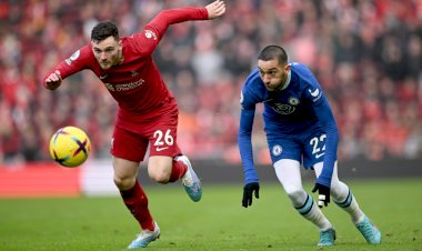 Em clássico inglês, Liverpool e Chelsea empatam sem gols