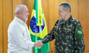 Troca no comando Exército ocorreu por ‘fratura na confiança’, diz ministro da Defesa