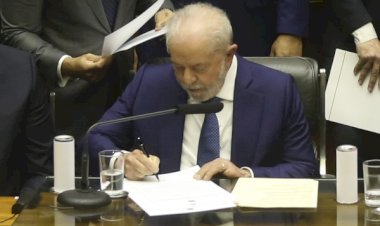 Governo Lula publica decreto que extingue escolas cívico-militares