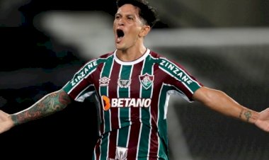 Cano é eleito Rei da América e Diniz o melhor técnico do continente