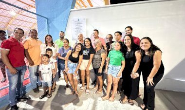 Prefeita Ziane Costa entrega duas quadras esportivas revitalizadas na zona rural de Delmiro Gouveia