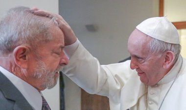 Lula lamenta morte do papa Francisco e decreta luto oficial de sete dias
