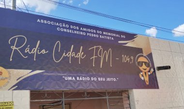 Parabéns  rádio Cidade FM tão querida!! Completando aniversário hoje 22 de abril