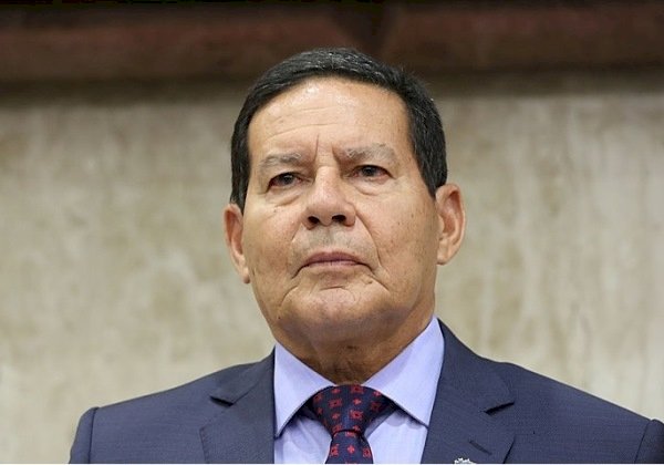 Mourão: ‘Lula foi eleito, e agora, tem que governar’