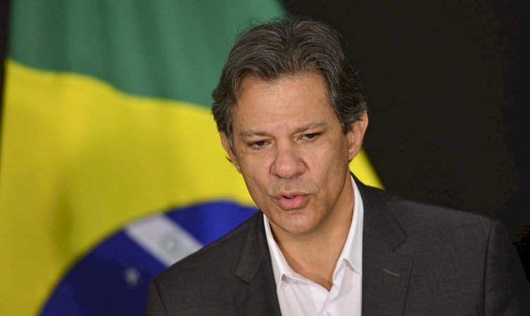 Salário mínimo ‘vai ser pago normalmente’, diz Haddad