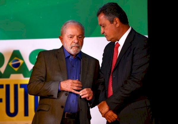 Lula incumbe Rui e Padilha de enquadrar ‘rebeldes’ do UB, sob pena de perda de cargos