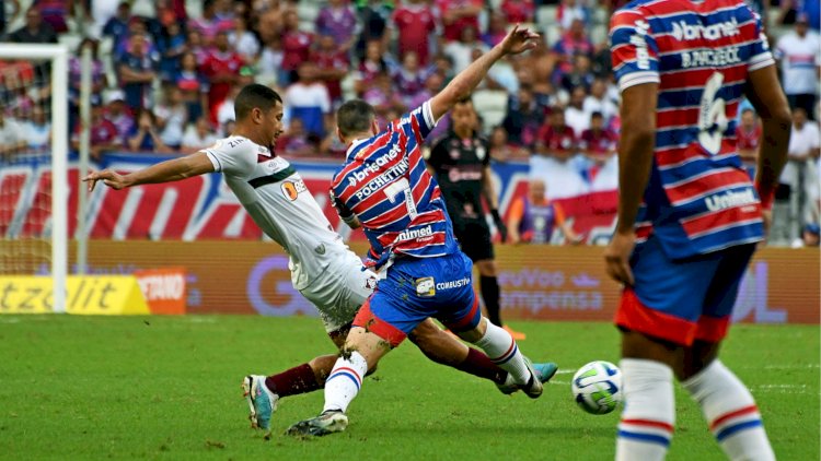 Fluminense é derrotado pelo Fortaleza e deixa a liderança do Campeonato Brasileiro