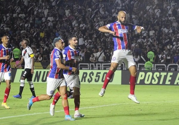 Bahia encerra 3º rodada do Brasileirão com vitória contra Vasco e pontua pela primeira vez