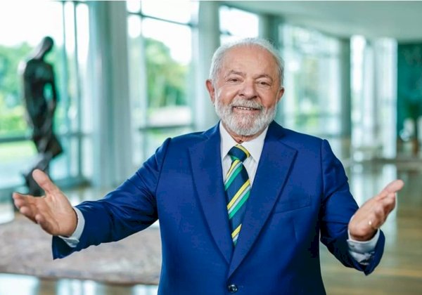 ‘O Brasil está de volta’, afirma presidente Lula