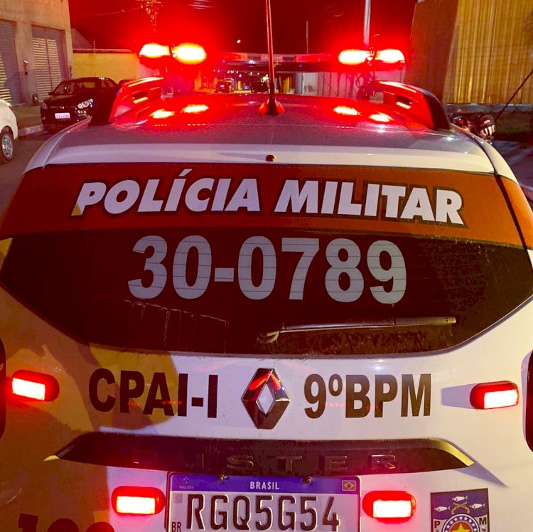 Irmão esfaqueia outro e foge antes da chegada da Polícia Militar em Delmiro Gouveia