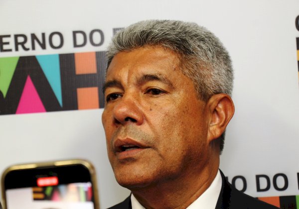 Jerônimo Rodrigues desafia Colbert Martins: ‘Cumpra sua obrigação’