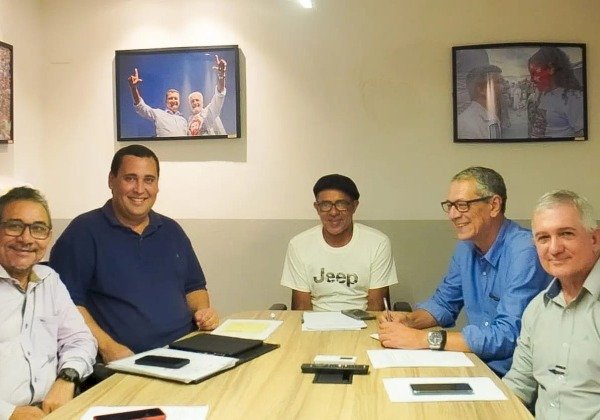 Federação PT, PCdoB e PV elege segundo maior número de prefeitos na Bahia