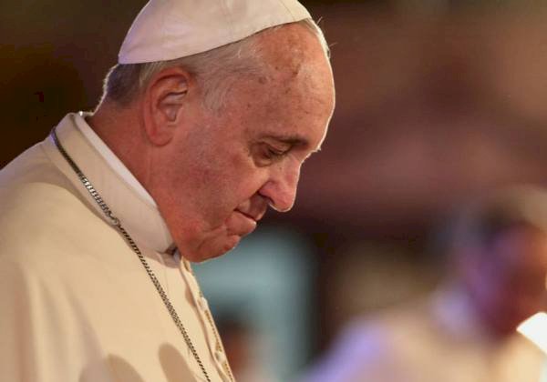 Políticos lamentam morte do papa Francisco