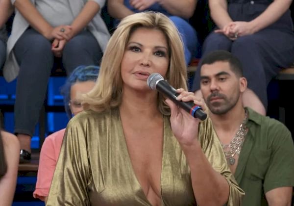 Roberta Close renova o visual após harmonização facial; veja antes e depois