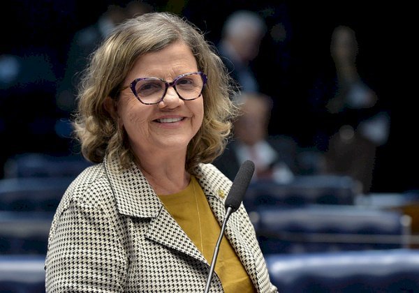 Teresa Leitão assume liderança e promete priorizar fim da escala 6×1 no Senado